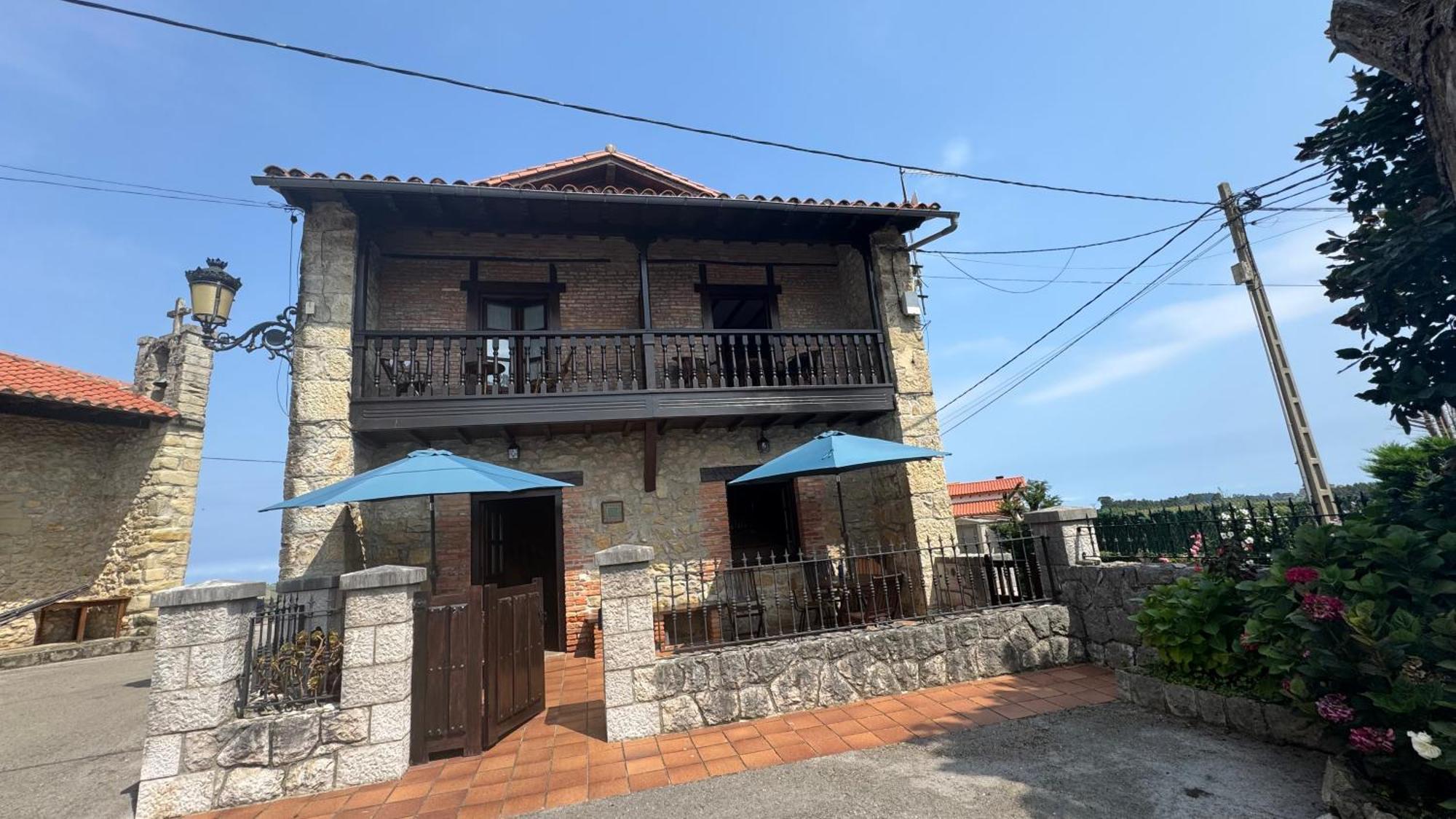 Casa Albertino Hotel Larteme Exterior photo
